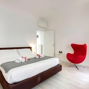 Velluti By Mamo Apartment