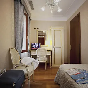 Ξενοδοχείο Ca' D'oro - Wenice Deep Culture